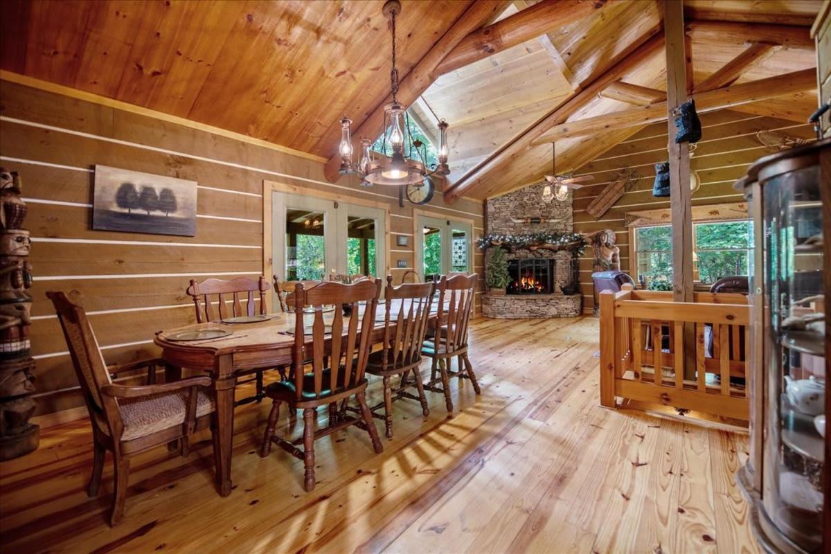 Вилла Waterfront Mountain Cabin With Hot Tub Блу-Ридж Экстерьер фото
