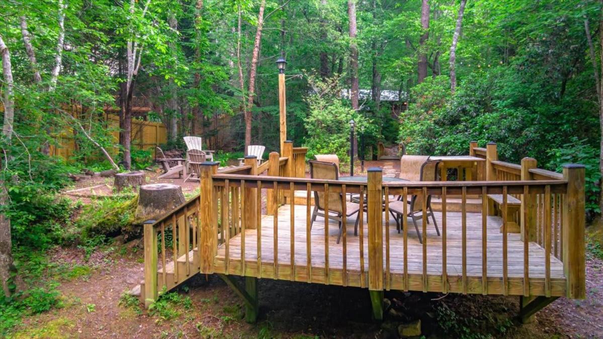 Вилла Waterfront Mountain Cabin With Hot Tub Блу-Ридж Экстерьер фото