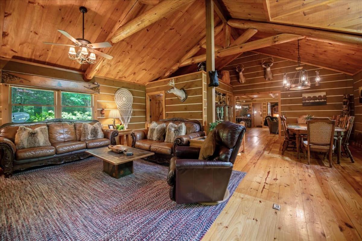 Вилла Waterfront Mountain Cabin With Hot Tub Блу-Ридж Экстерьер фото