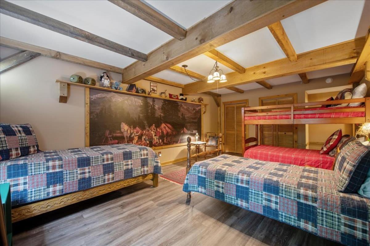Вилла Waterfront Mountain Cabin With Hot Tub Блу-Ридж Экстерьер фото